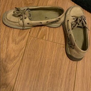 Sperry shoes